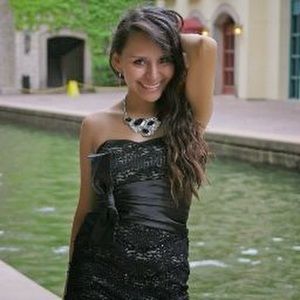 Meet your Posher, Michelle